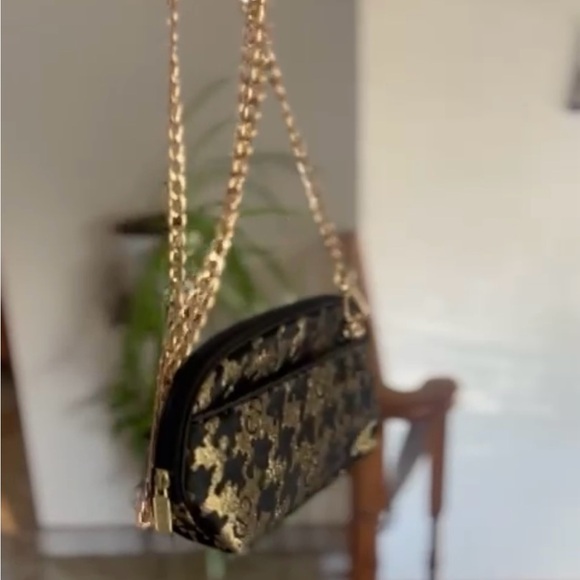 Dior Beauty on Chain - Picture 3 of 3